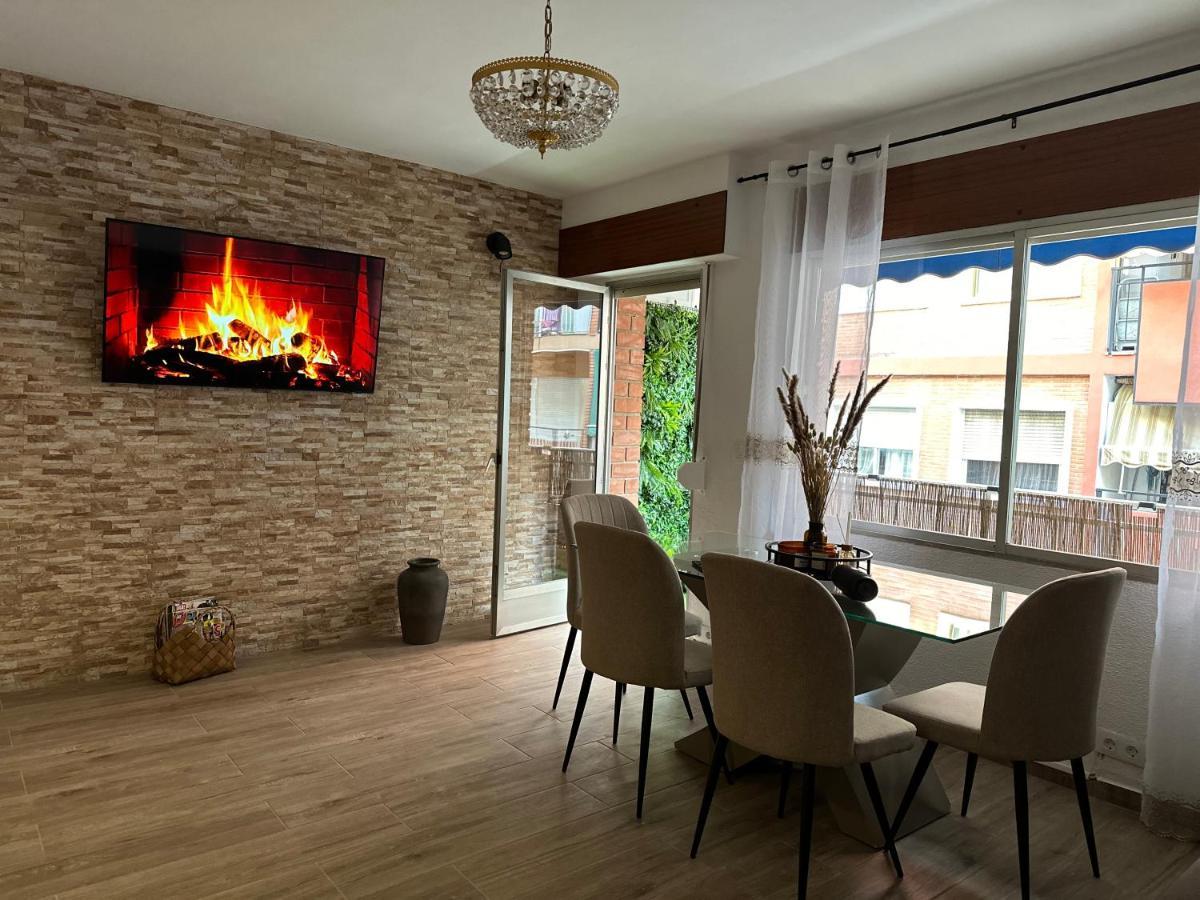 Happy Hideaway Apartment Alicante Luaran gambar