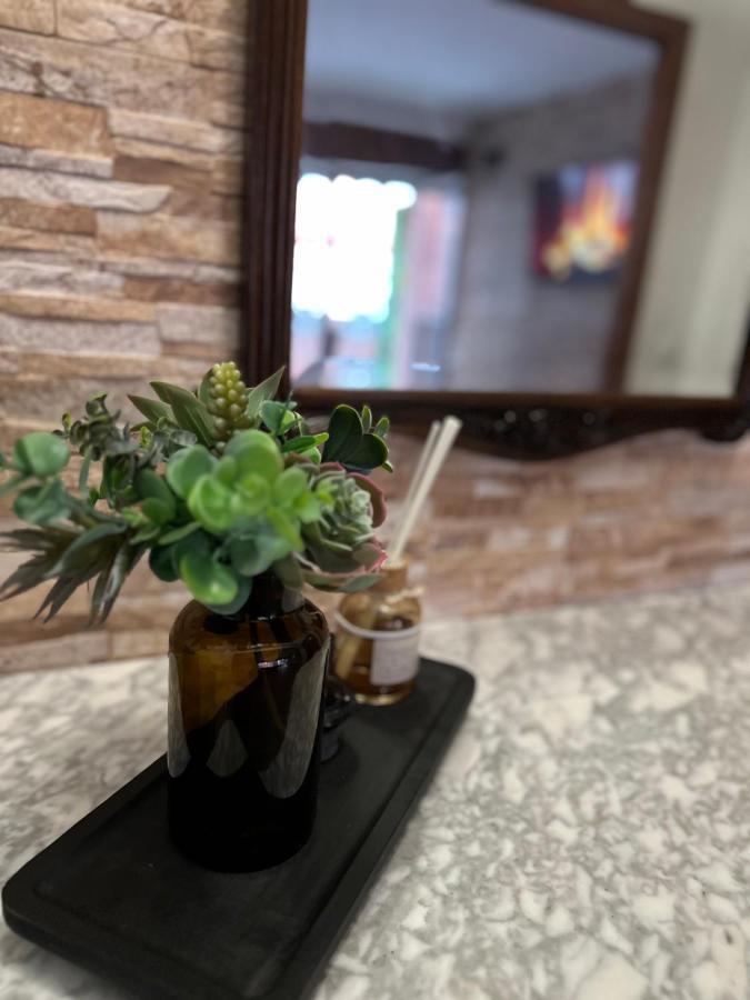Happy Hideaway Apartment Alicante Luaran gambar