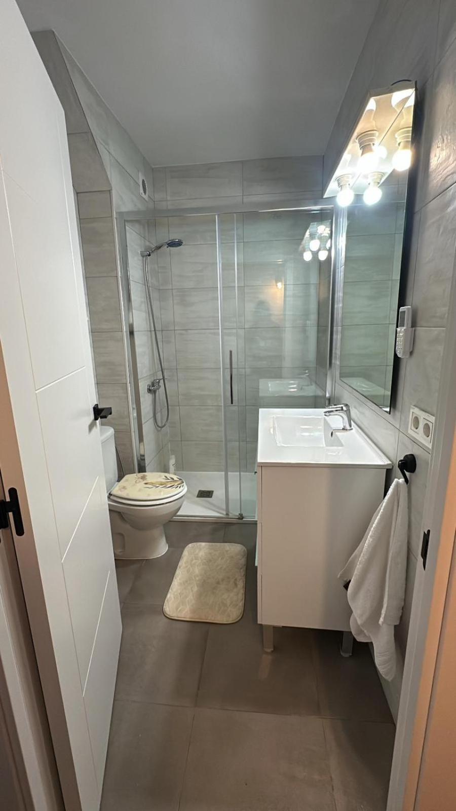 Happy Hideaway Apartment Alicante Luaran gambar